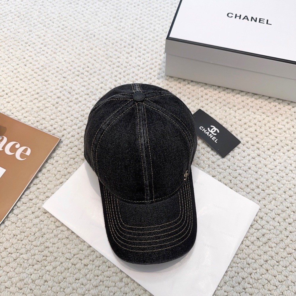 CHANEL women's hat
